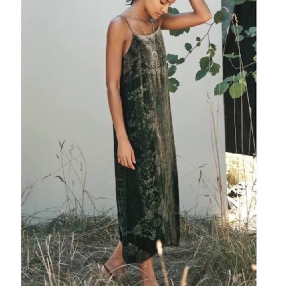 Anthropologie Floreat Carina Velvet Slip Dress